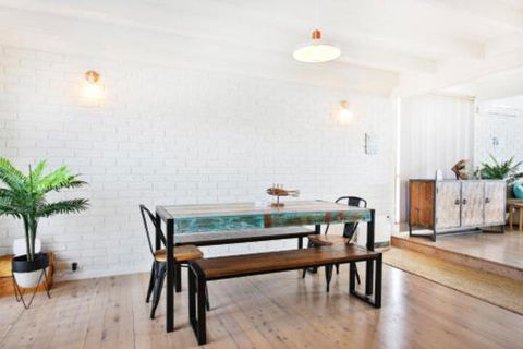 Azure Absolute Beachfront Pet Friendly - Great Ocean Road Tourism 2