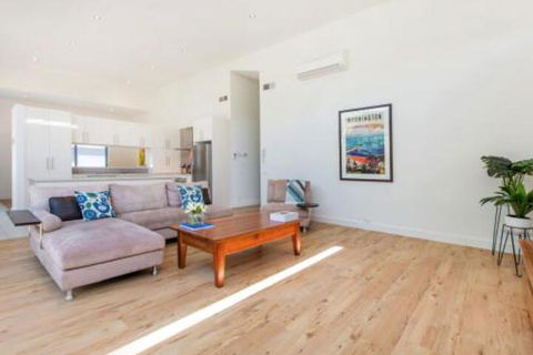 PALM COURT RETREAT MORNINGTON - Great Ocean Road Tourism 4