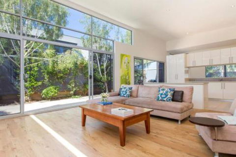 PALM COURT RETREAT MORNINGTON - Great Ocean Road Tourism 5