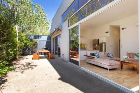 PALM COURT RETREAT MORNINGTON - Great Ocean Road Tourism 7