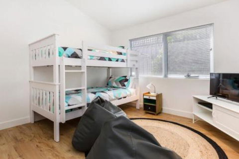 PALM COURT RETREAT MORNINGTON - Great Ocean Road Tourism 3