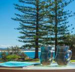 Perfectly Positioned Beachfront Apartment Unit 6 - Great Ocean Road Tourism