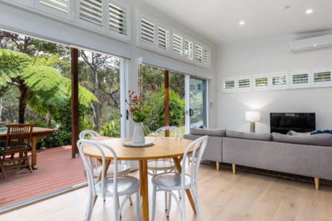 Studio By The Bay :: Jervis Bay Rentals - Great Ocean Road Tourism 4