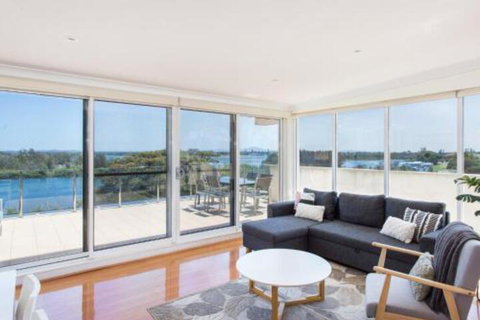 Regatta 19 - Great Ocean Road Tourism 3