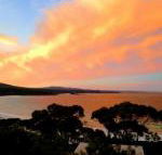 DOLPHIN LOOKOUT COTTAGE amazing views of the Bay of Fires - Great Ocean Road Tourism
