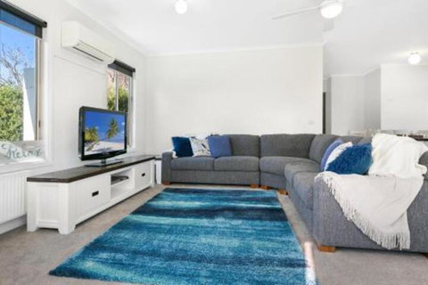 Easy Living Rosebud - Great Ocean Road Tourism 7