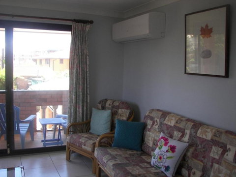 3 / 17 Park Street - Great Ocean Road Tourism 1