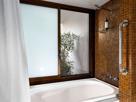 Piana Apartment Two :: Jervis Bay Rentals - Great Ocean Road Tourism 4
