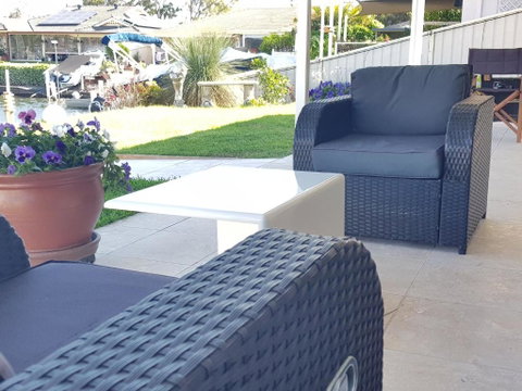 Waterfront Haven With Jetty Mooring & WiFI - Great Ocean Road Tourism 1