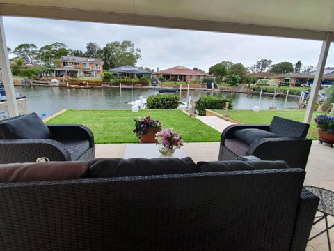 Waterfront Haven With Jetty Mooring & WiFI - Great Ocean Road Tourism 4