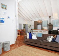 Balena at Culburra Pet Friendly 1 Min Walk to Beach - Great Ocean Road Tourism