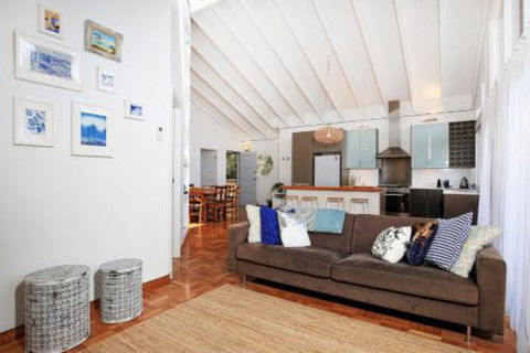Balena At Culburra Pet Friendly 1 Min Walk To Beach - Great Ocean Road Tourism 0