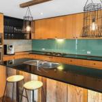 Family Foreshore Favourite - Great Ocean Road Tourism 0