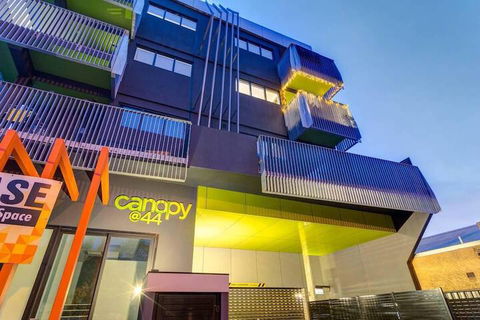 Canopy At 44 Minutes From The CBD Train & Cafes Wifi Nespresso Amenities - Great Ocean Road Tourism 1