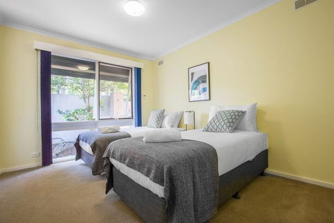 Spacious Comfortable Home In Wheelers Hill+pool - Great Ocean Road Tourism 7
