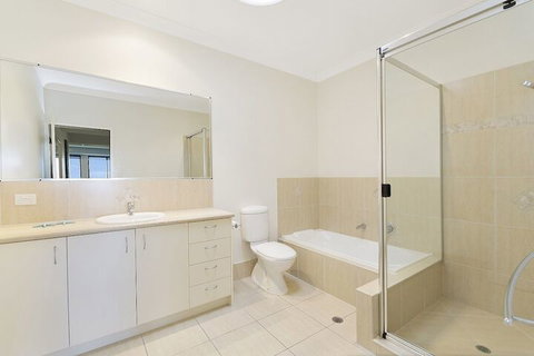 Castaways Beachside Family Retreat 44 Driftwood Drive - Great Ocean Road Tourism 2