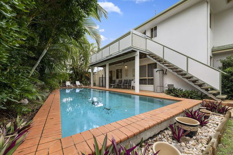 Fabulous Pet Friendly Family Home - 3 Carribean Court - Great Ocean Road Tourism 1