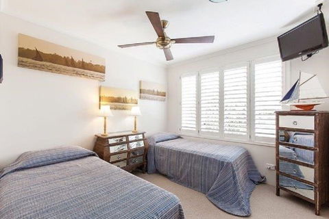 Home Away From Home With Sweeping Ocean Views Unit 12 60 Peregian Esplanade - Great Ocean Road Tourism 5
