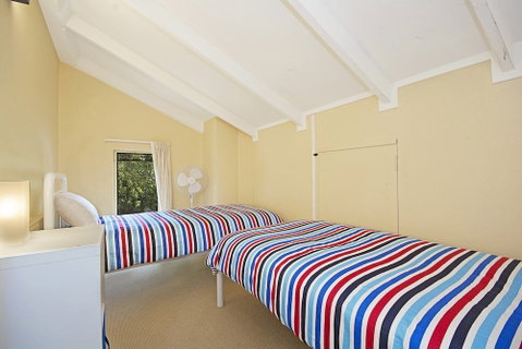 Tropical 5 Bedroom Family Getaway In Noosa Heads - Great Ocean Road Tourism 1