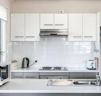 Contemporary House  Seaviews - Great Ocean Road Tourism