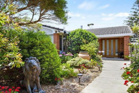 Karelda Absolute Waterfront Pet Friendly Property - Great Ocean Road Tourism 4
