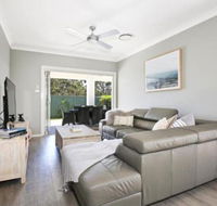 Wowly Waters Pet Friendly 1 Min Walk to Beach - Great Ocean Road Tourism