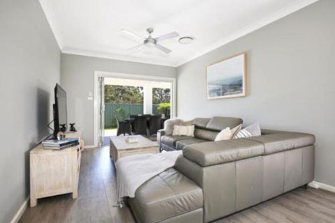 Wowly Waters Pet Friendly 1 Min Walk To Beach - Great Ocean Road Tourism 0
