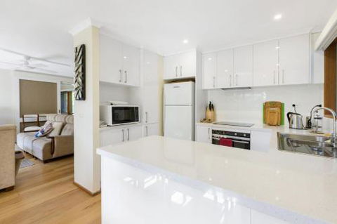 TUSCAN OASIS RYE - Great Ocean Road Tourism 5