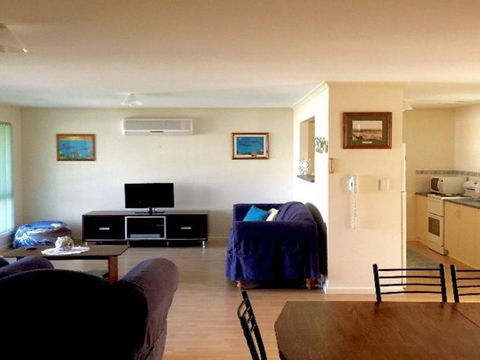 Pascalinga 38 Carrickalinga Road - Great Ocean Road Tourism 3