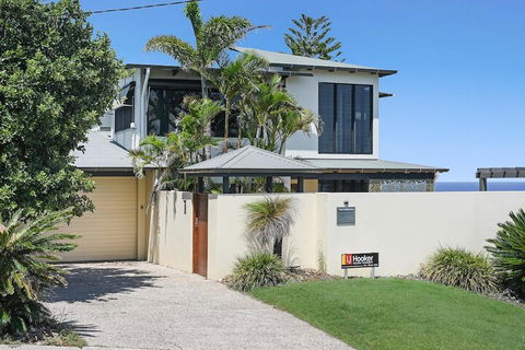 41 Pelican Street, Peregian Beach, Noosa Shire - Great Ocean Road Tourism 1