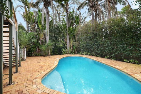 Beach Affair - 10 Callitris Crescent - Great Ocean Road Tourism 1