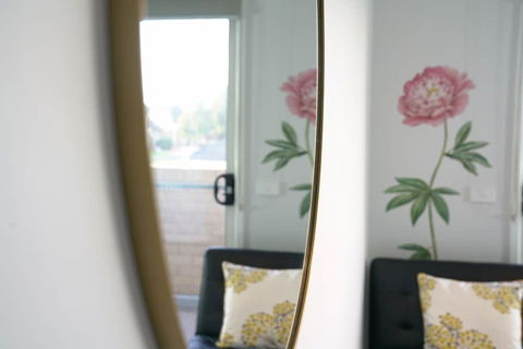 Waterfront Villa In Sanctuary Lakes - Great Ocean Road Tourism 3