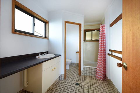 Sun Ray - 9 Pelican Street, Peregian Beach, Noosa Shire - Great Ocean Road Tourism 3