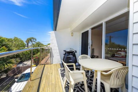 Sunbright 2/5 Petrel Street - Great Ocean Road Tourism 0