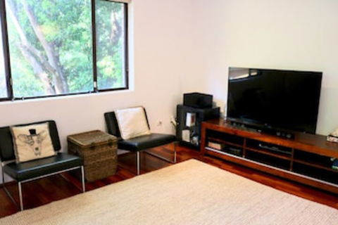 Spacious 3 Bedroom Apartment 20 Min To The CBD - Great Ocean Road Tourism 0