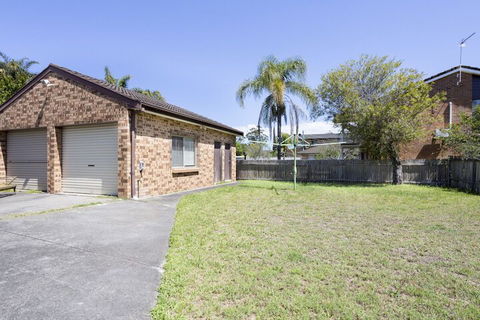 South Coast Getaway House Sleeping 8 Guests - Great Ocean Road Tourism 1
