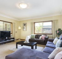 South Coast Getaway House Sleeping 8 Guests - Great Ocean Road Tourism