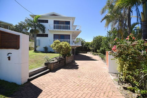 Notre Reve - 2/4 Brolga Place - Great Ocean Road Tourism 1