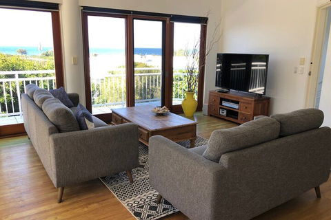 Notre Reve - 2/4 Brolga Place - Great Ocean Road Tourism 5