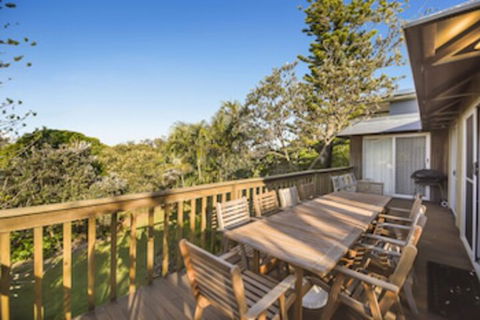 Summer Place - 24 Shearwater Street - Great Ocean Road Tourism 0
