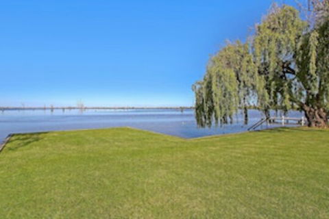 Waterfront 58 Yarrawonga - Great Ocean Road Tourism 0