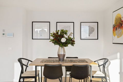 HomeHotel Luxurious Immaculate 3 Bed Apt - Great Ocean Road Tourism 5