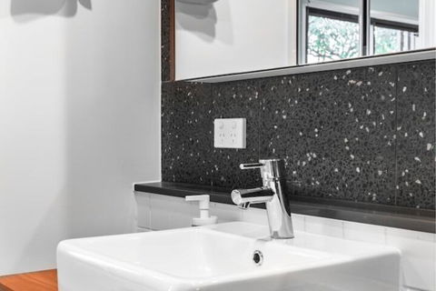 Manhattan Terrace House - Great Ocean Road Tourism 5