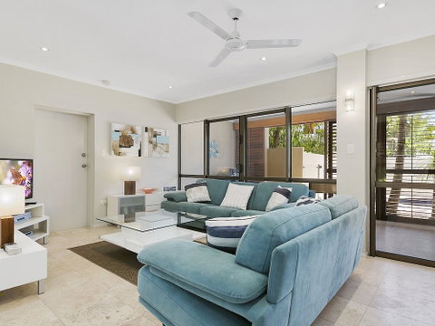 A Superb Location For Enjoying The Best Of Noosa Unit 2 / 69 Noosa Parade - Great Ocean Road Tourism 1