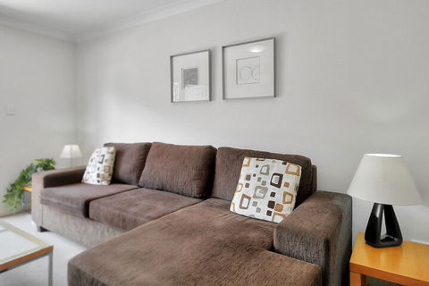Airtrip Apartment On Russell St - Great Ocean Road Tourism 4