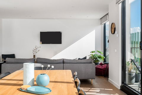 BOUTIQUE STAYS - Axel Apartments - Great Ocean Road Tourism 5