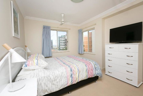 Whitesands Unit 402 34 38 North Street - Great Ocean Road Tourism 3