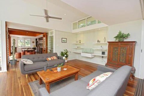 13 Ann Street Coolum Beach Pet Friendly Linen Included - Great Ocean Road Tourism 6