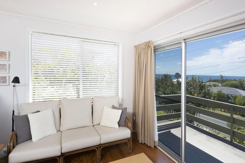 Beach Cottage - Great Ocean Road Tourism 2