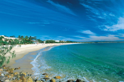 HighTide On Noosa Sound - Great Ocean Road Tourism 5